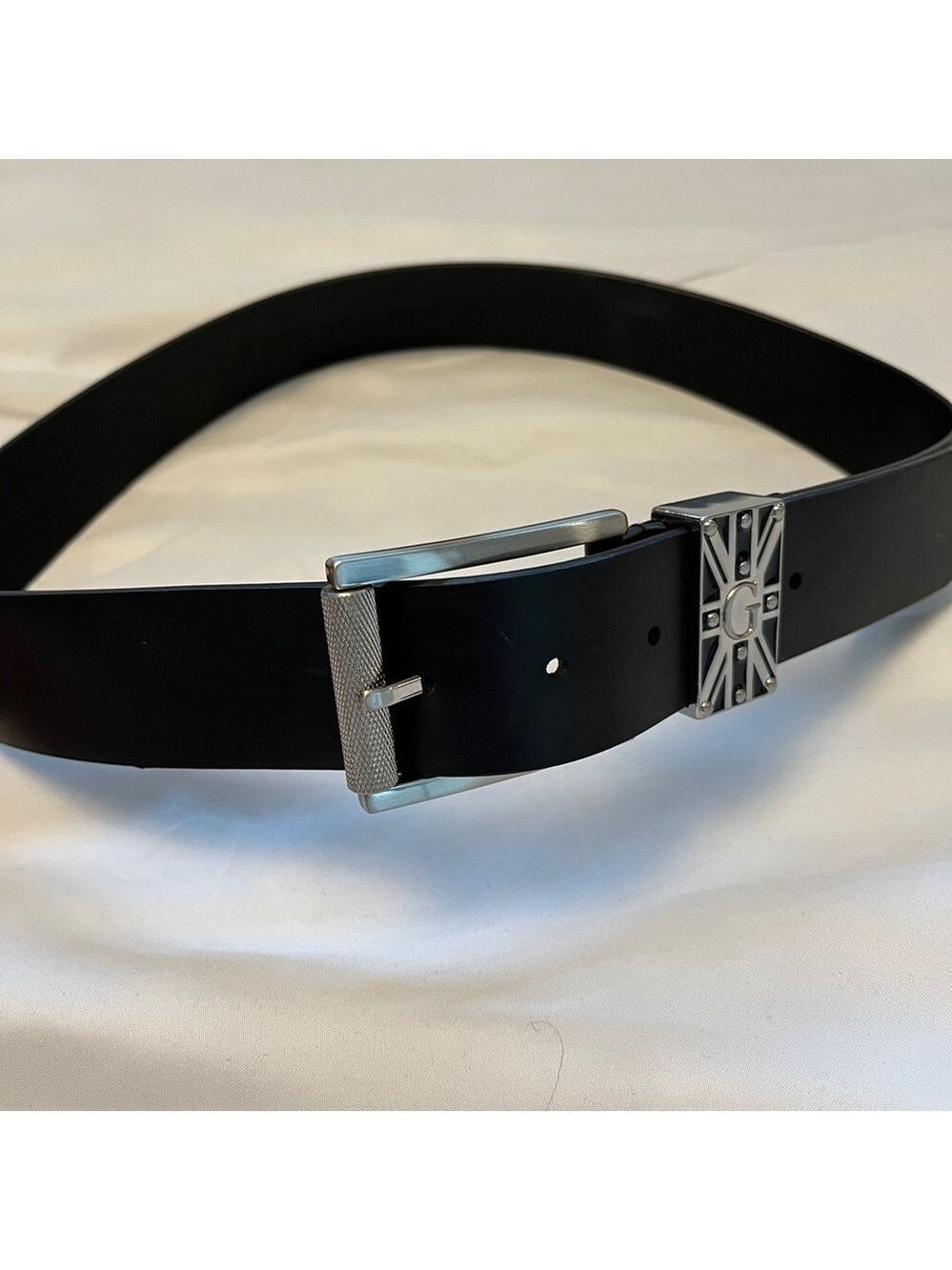 GUESS Belt Black Genuine Leather Silver Tone Buckle Union Jack Flag Artsy Unisex
